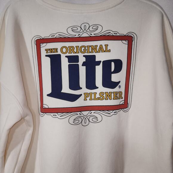 Miller lite sweatshirt women's Medium-first picture is back of sweatshirt - Picture 6 of 7